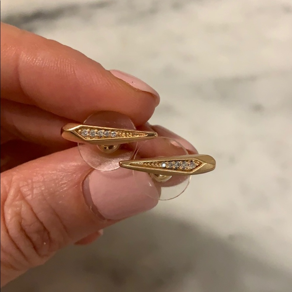 Kendra Scott earrings